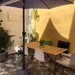 Downtown Calm House * Ταβίρα