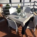 Διαμέρισμα Downtown Calm House *