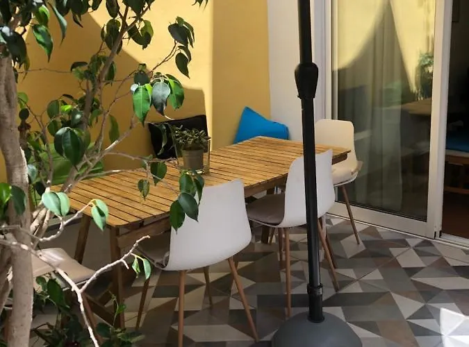 Apartmán Downtown Calm House *