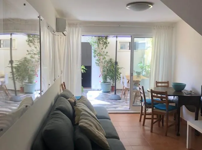 Downtown Calm House *